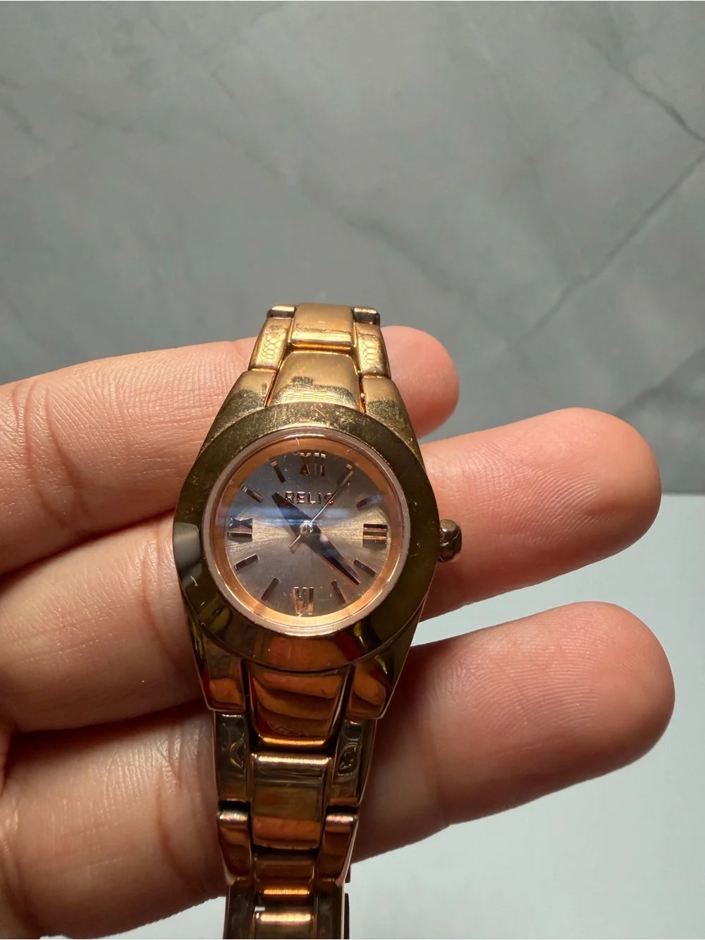 Relic by fossil womens micro wristwatch gold tone round analog dial watch